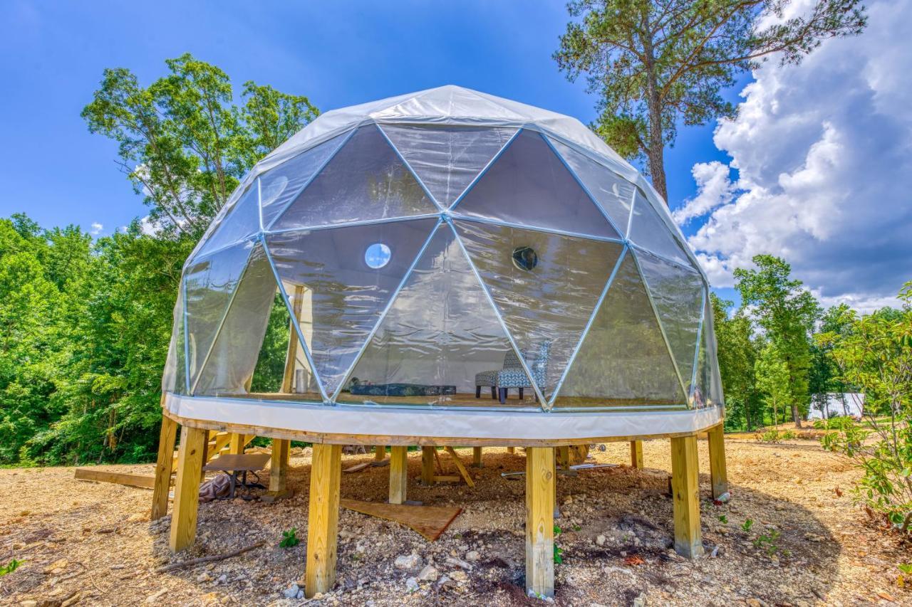 The Gemini-A Dreamy, Waterfront Tiny Cabin Rogersville Екстер'єр фото